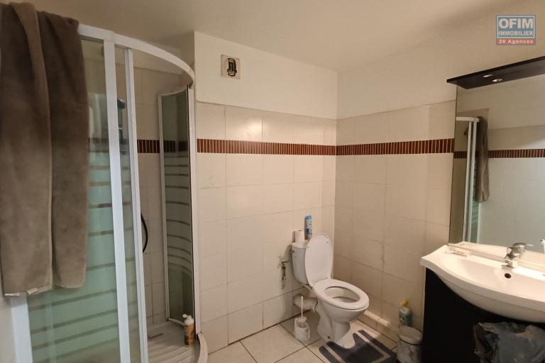 A vendre appartement (LIBRE) T2 de 54m2 avec varangue et parking