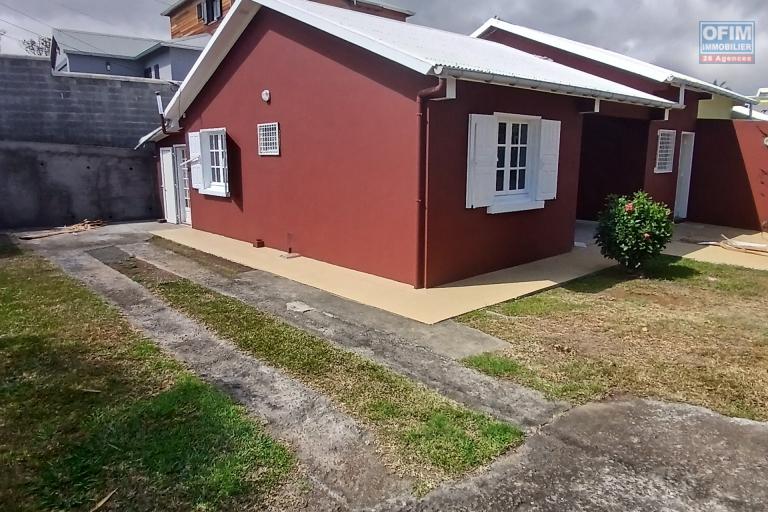 A LOUER Villa de type F4 sur le secteur de Bernica à Saint-Gilles Les Hauts