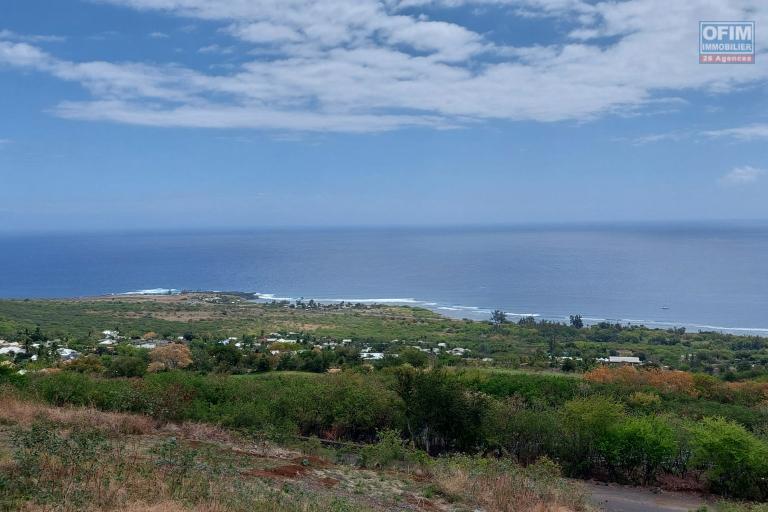 A louer superbe appartement T4 avec vue mer panoramique  à Saint Leu