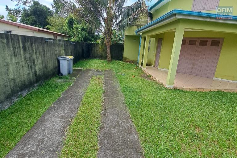 Maison F4 de 100 m2, jardin à DEUX RIVES