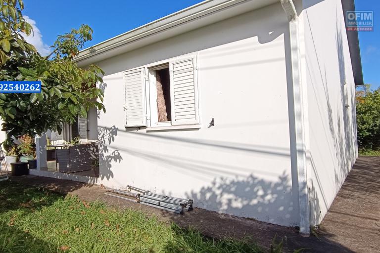 Maison F4 de 76,94 m2 avec jardin,garage et terrasse