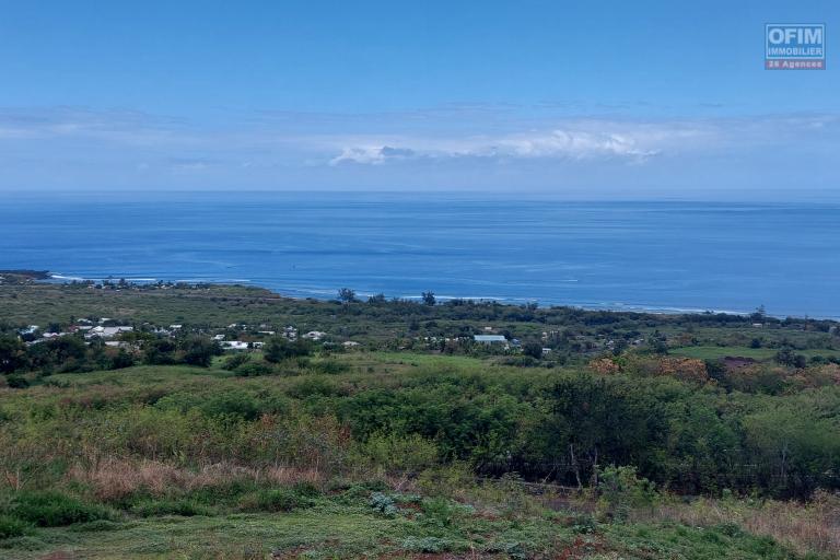 A louer appartement récent T4 à Saint Leu avec vue mer