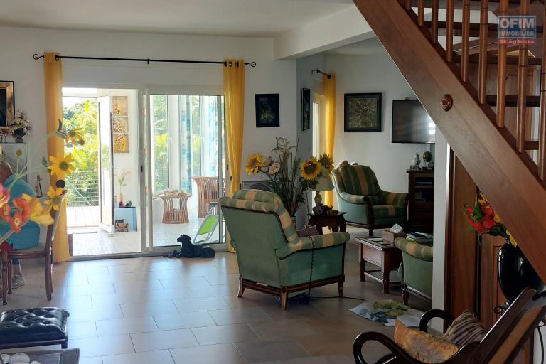 VILLA F6 de 562.500€ - LA MONTAGNE