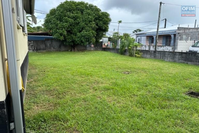 A louer Villa F4 avec jardin clôturé à champ-borne Saint-André