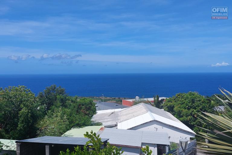 A louer appartement de T4 avec vue mer au Portail Saint Leu