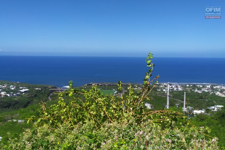 A Louer Maison F3 Meublée avec Vue Mer et Montagne à Trois Bassins