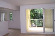 A vendre charmant appartement duplex de type F3 d'environ 60 m² proche centre ville le Tampon