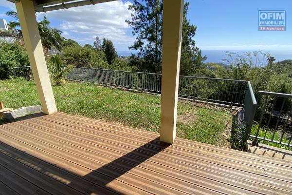 A louer maison 3/4 chambres à la Montagne 13e km avec vue mer