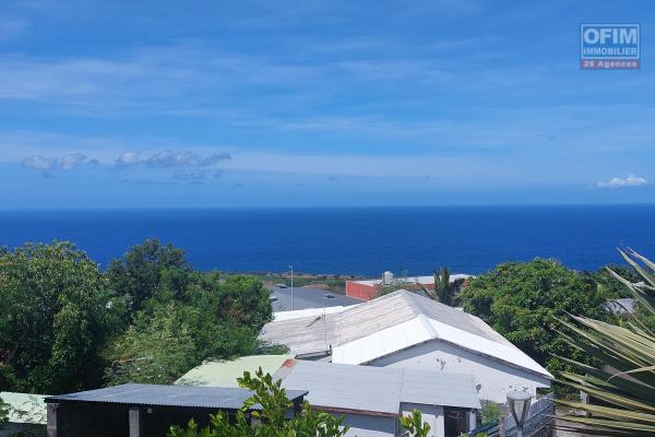 A louer appartement  T4 avec vue mer  à St Leu Portail