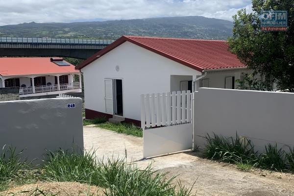 A louer MAISON avec 3 chambres à Sainte Marie Secteur Gaspards